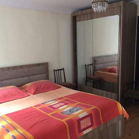 Guesthouse In Kobuleti Εξωτερικό φωτογραφία