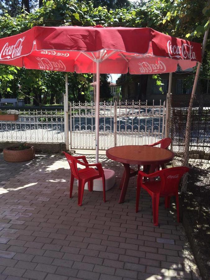Guesthouse In Kobuleti Εξωτερικό φωτογραφία