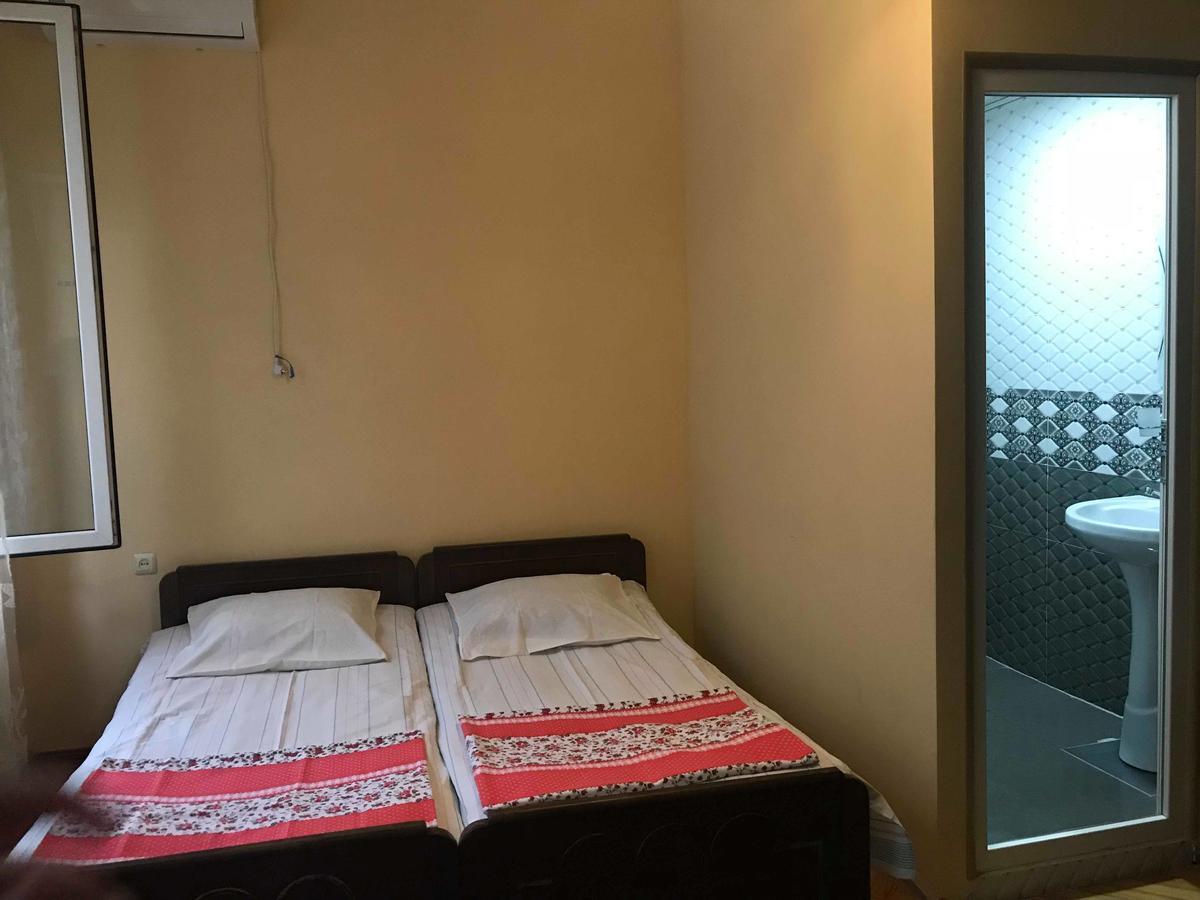 Guesthouse In Kobuleti Εξωτερικό φωτογραφία