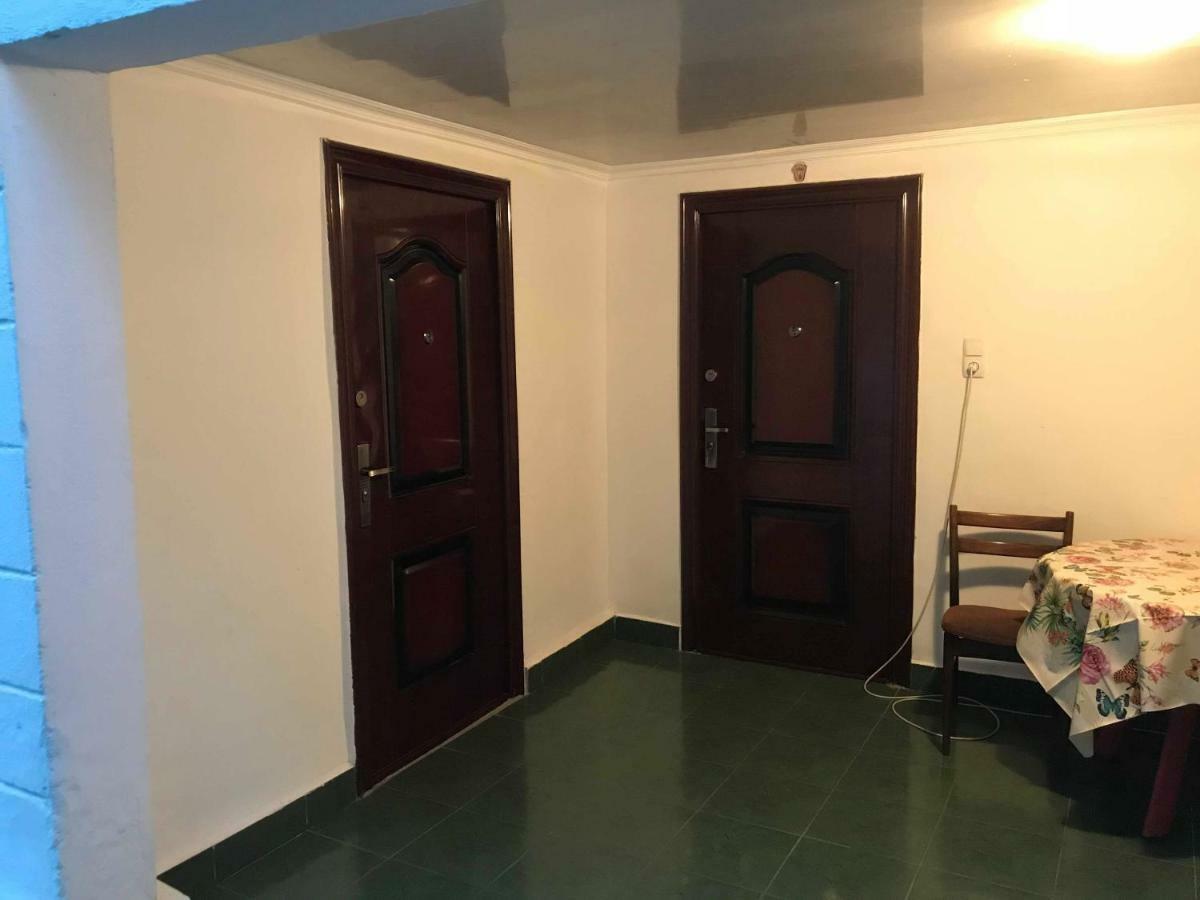 Guesthouse In Kobuleti Εξωτερικό φωτογραφία