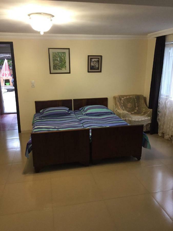 Guesthouse In Kobuleti Εξωτερικό φωτογραφία